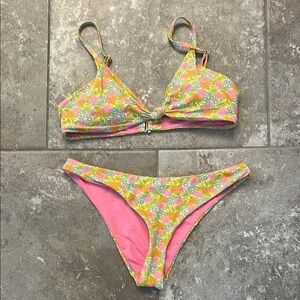 NWOT-Vibrant Floral Bikini Set with Pink and Yellow